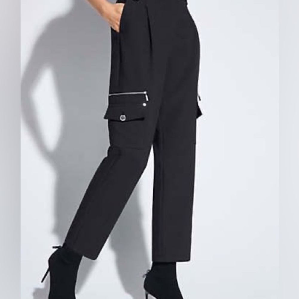 EXCELLENT CONDITION WOMEN’S SIZE XL BEAUTIFUL BLACK JUICY COUTURE POLYESTER PANT